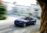 Mazda MX-5 Roadster Coupe